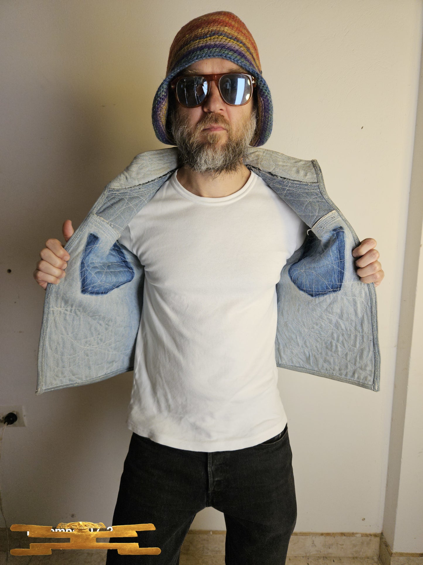 Chaleco de cuero y cuero