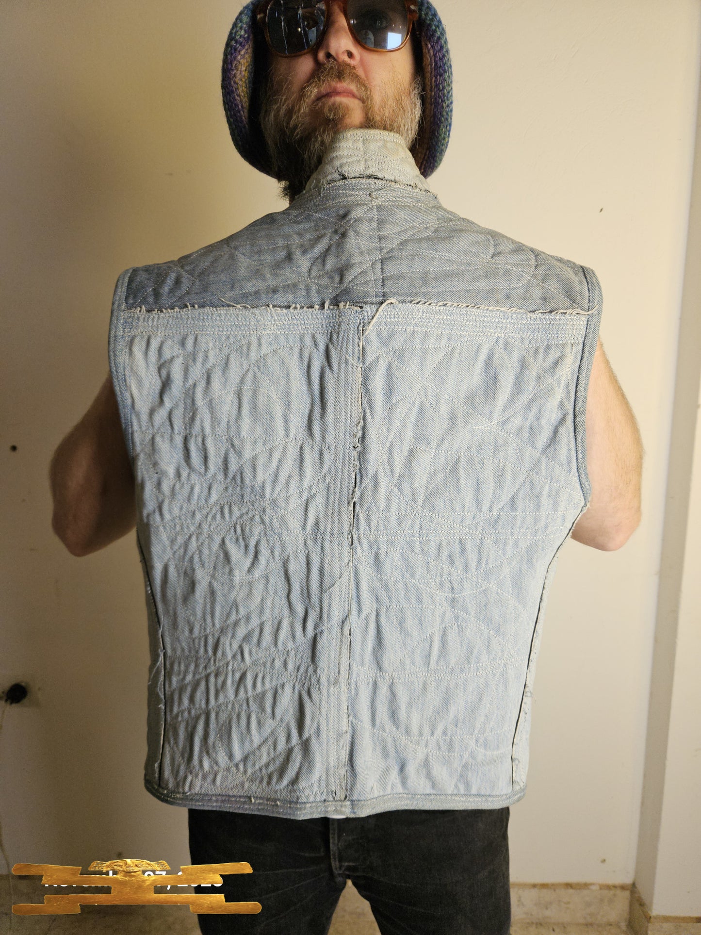 Chaleco de cuero y cuero